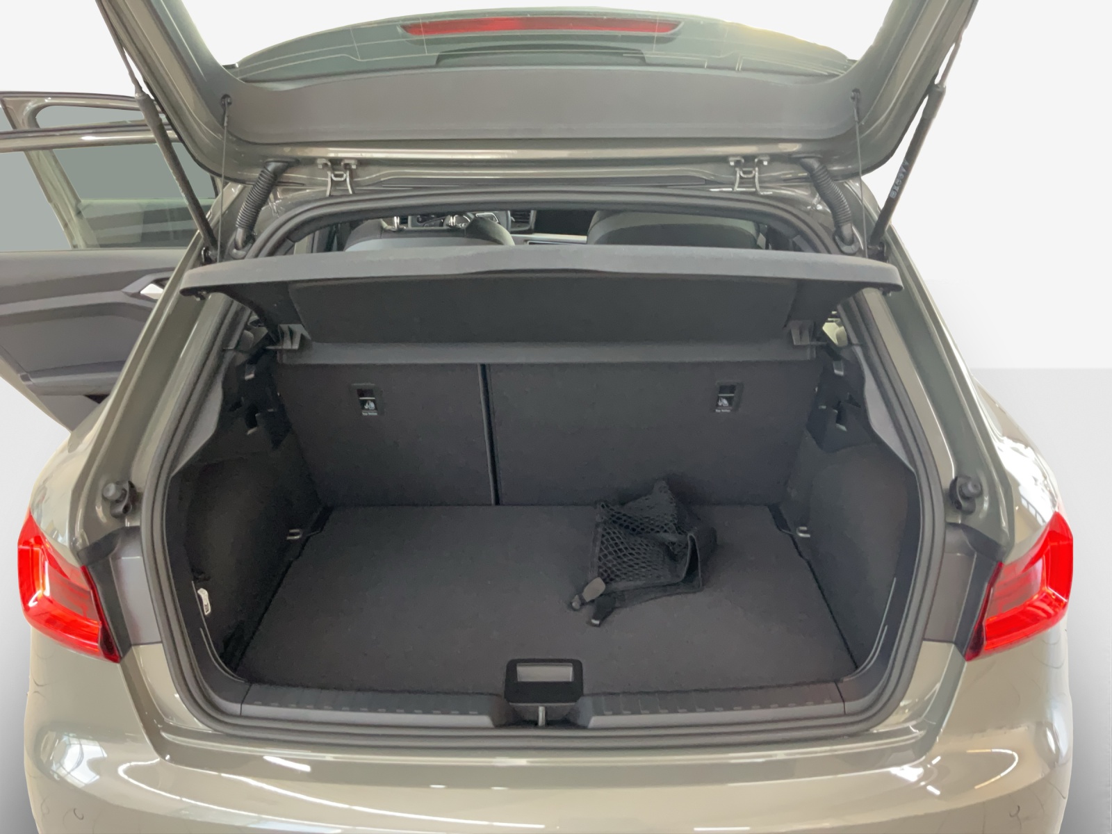 AUDI A1 Sportback 30 TFSI Attraction S-tronic-image-12