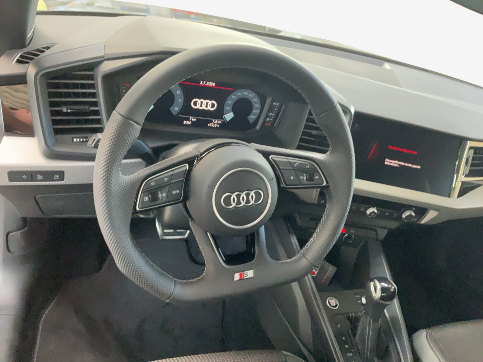 AUDI A1 Sportback 30 TFSI Attraction S-tronic-image-9
