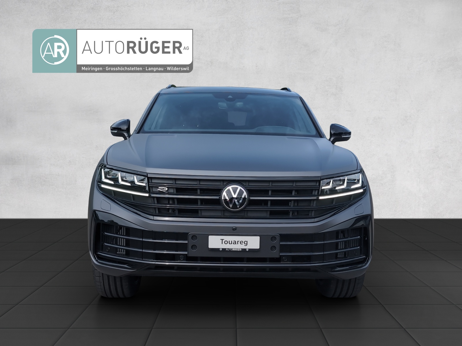 VW Touareg R Final Edition 3.0TSI 462PS 4Motion-image-1