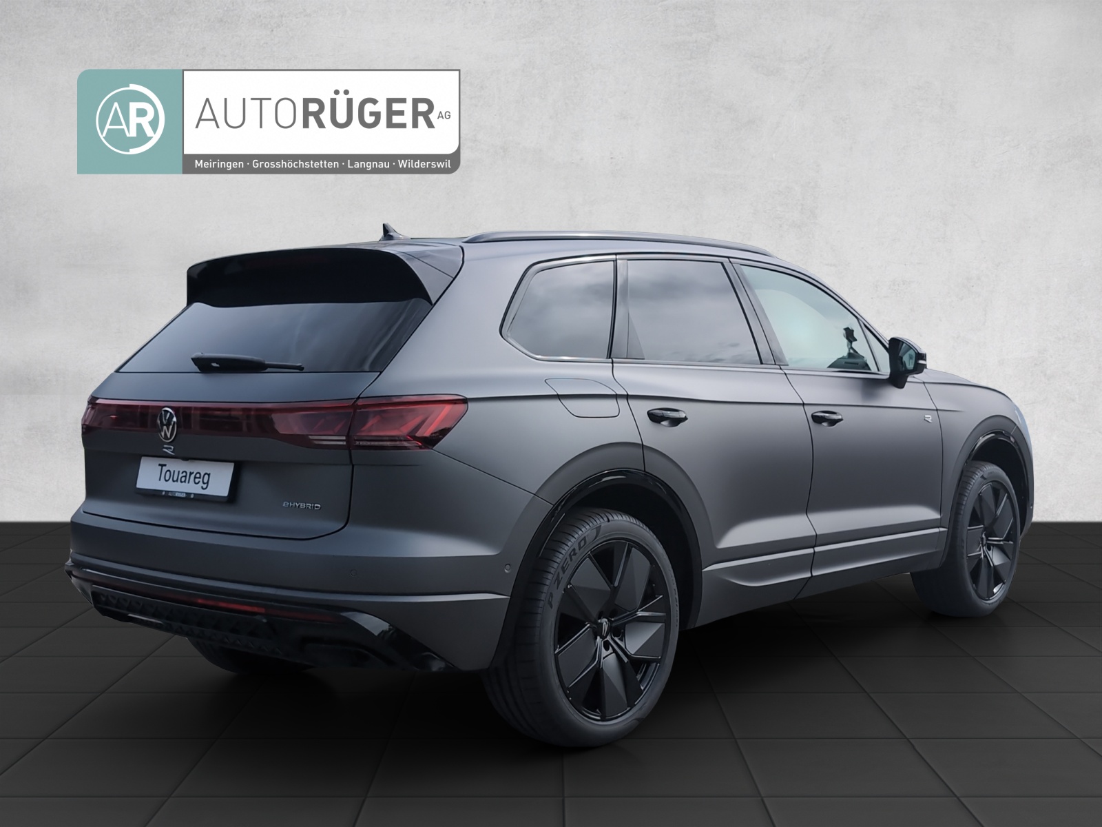 VW Touareg R Final Edition 3.0TSI 462PS 4Motion-image-5