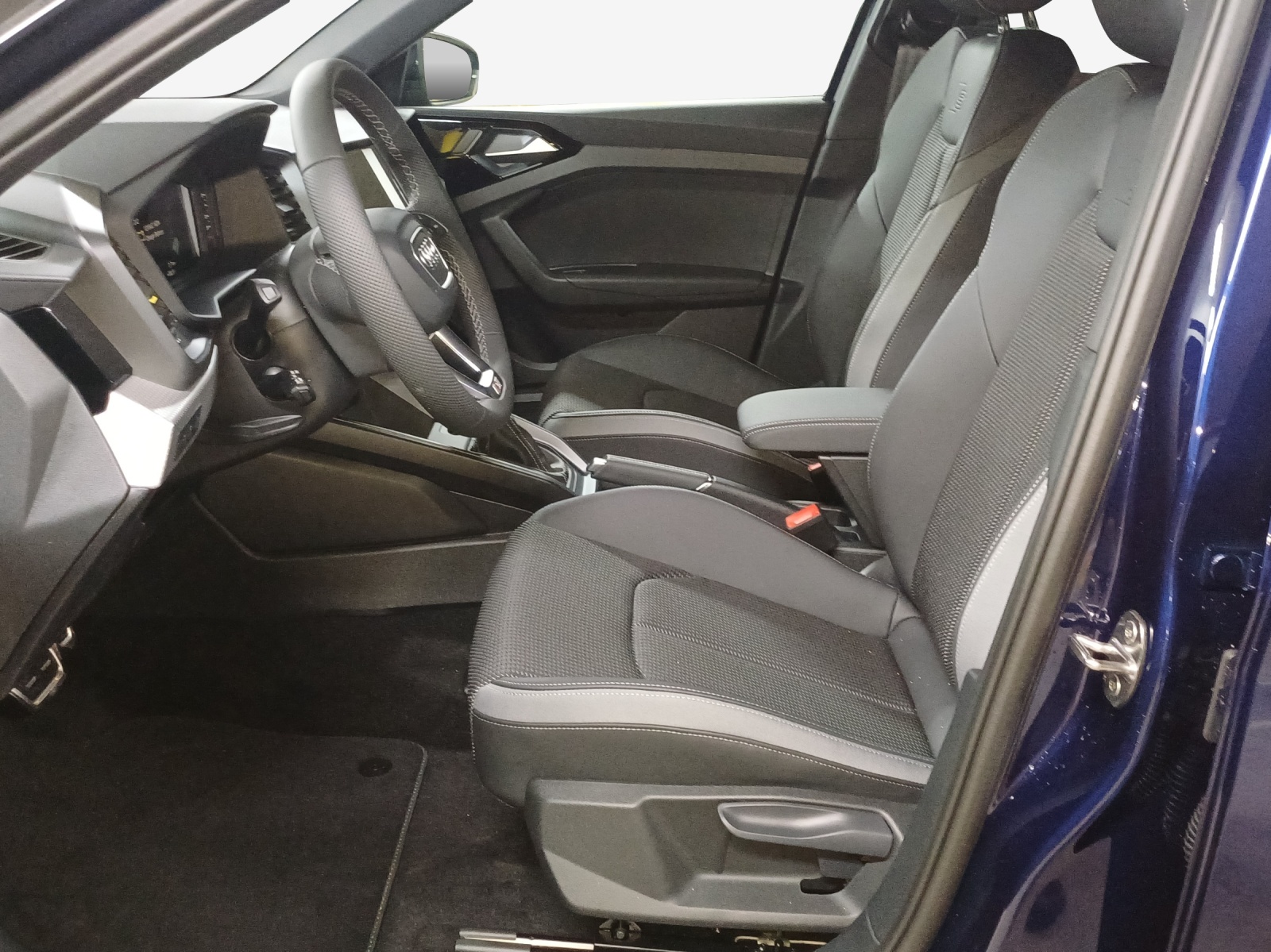 AUDI A1 Sportback 30 TFSI S Line S-tronic-image-7