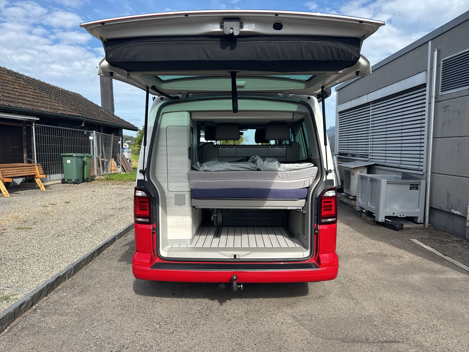 VW T6 California 3000 2.0 TDI 150 Ocean RED DSG 4m-image-6