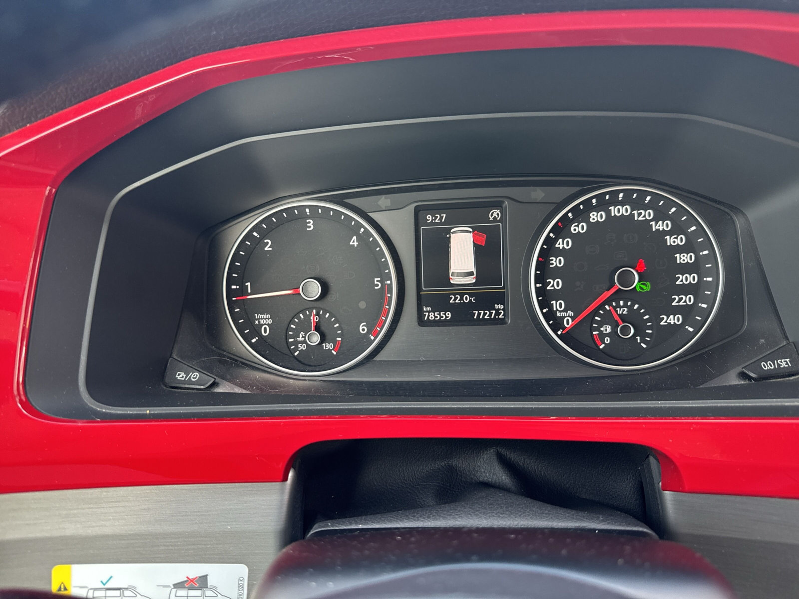 VW T6 California 3000 2.0 TDI 150 Ocean RED DSG 4m-image-14