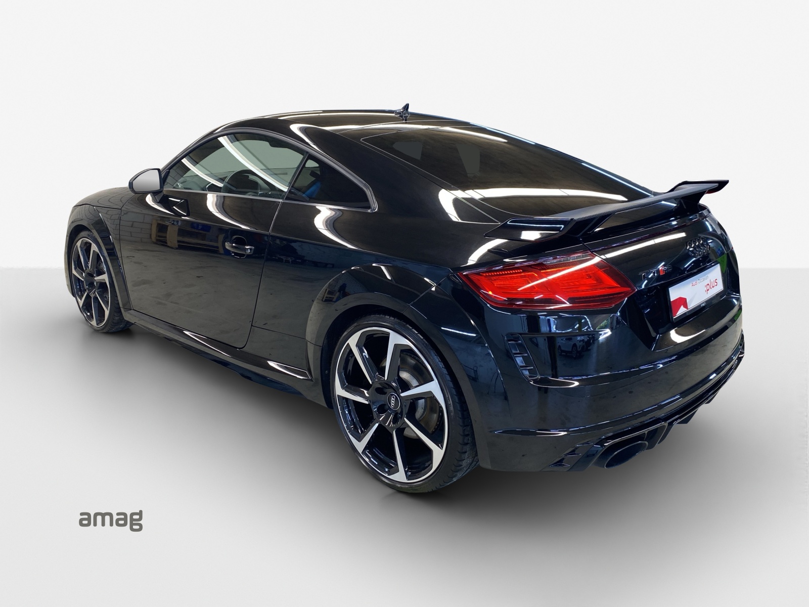 AUDI TT Coupé TTRS quattro S-tronic-image-2