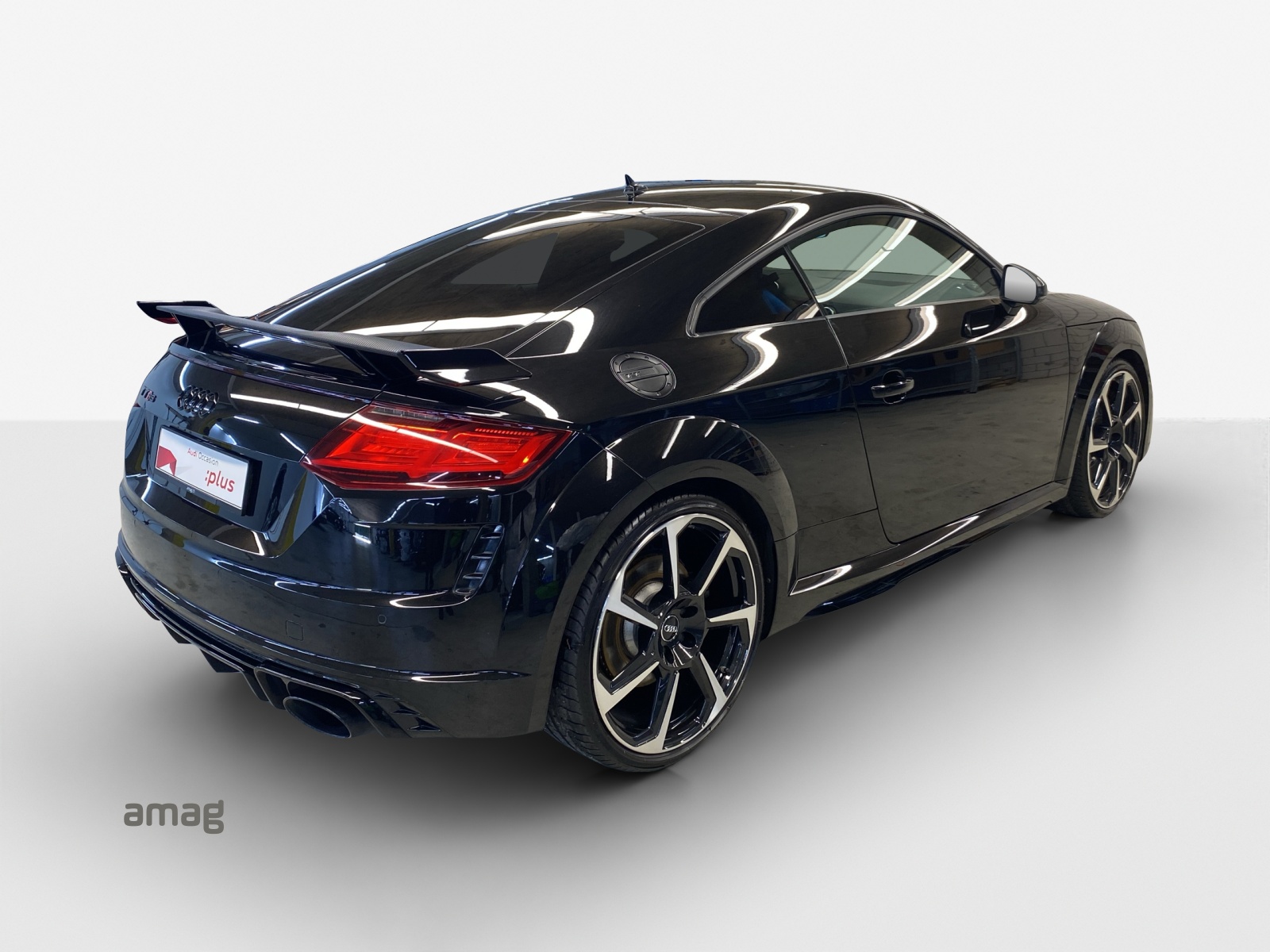AUDI TT Coupé TTRS quattro S-tronic-image-4