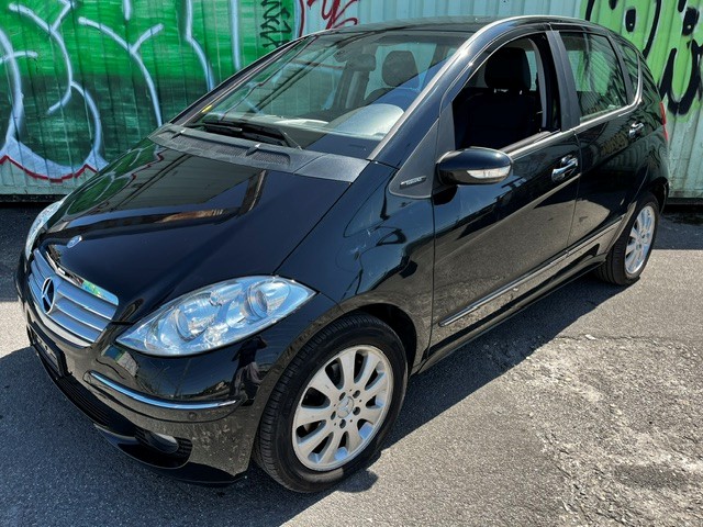 MERCEDES-BENZ A 200 Elégance-image-2