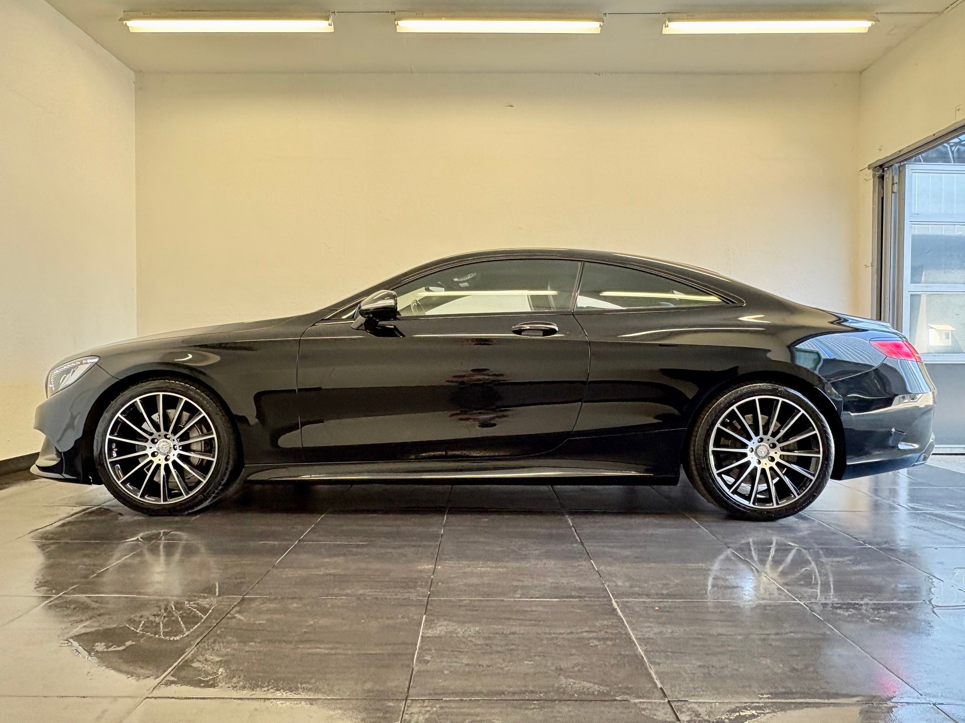 MERCEDES-BENZ S 500 Coupé 4Matic 9G-Tronic-image-6