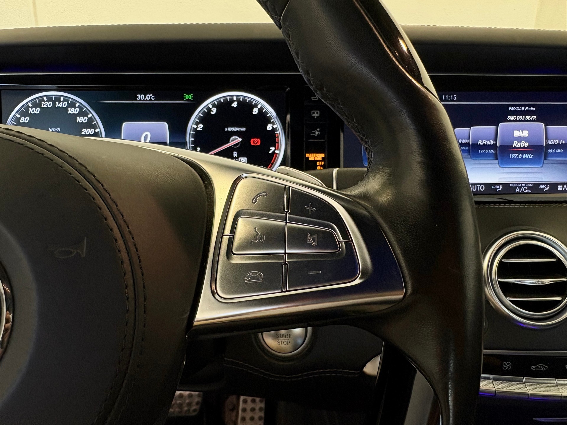 MERCEDES-BENZ S 500 Coupé 4Matic 9G-Tronic-image-19