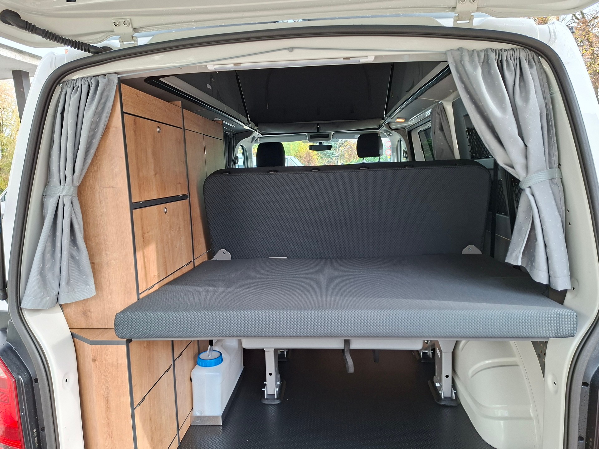 VW T6 2.0 TDI MareMonti COMFORT Camper 5Sitze-image-11