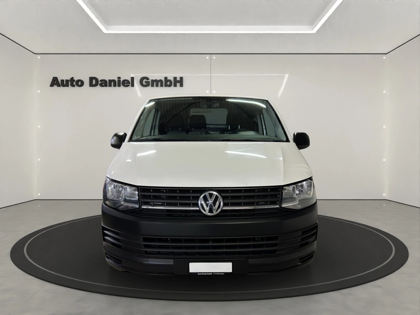 VW T6 2.0 TDI 4Motion Lang Version ( Mit AHK / Sortimo Regale )-image-1