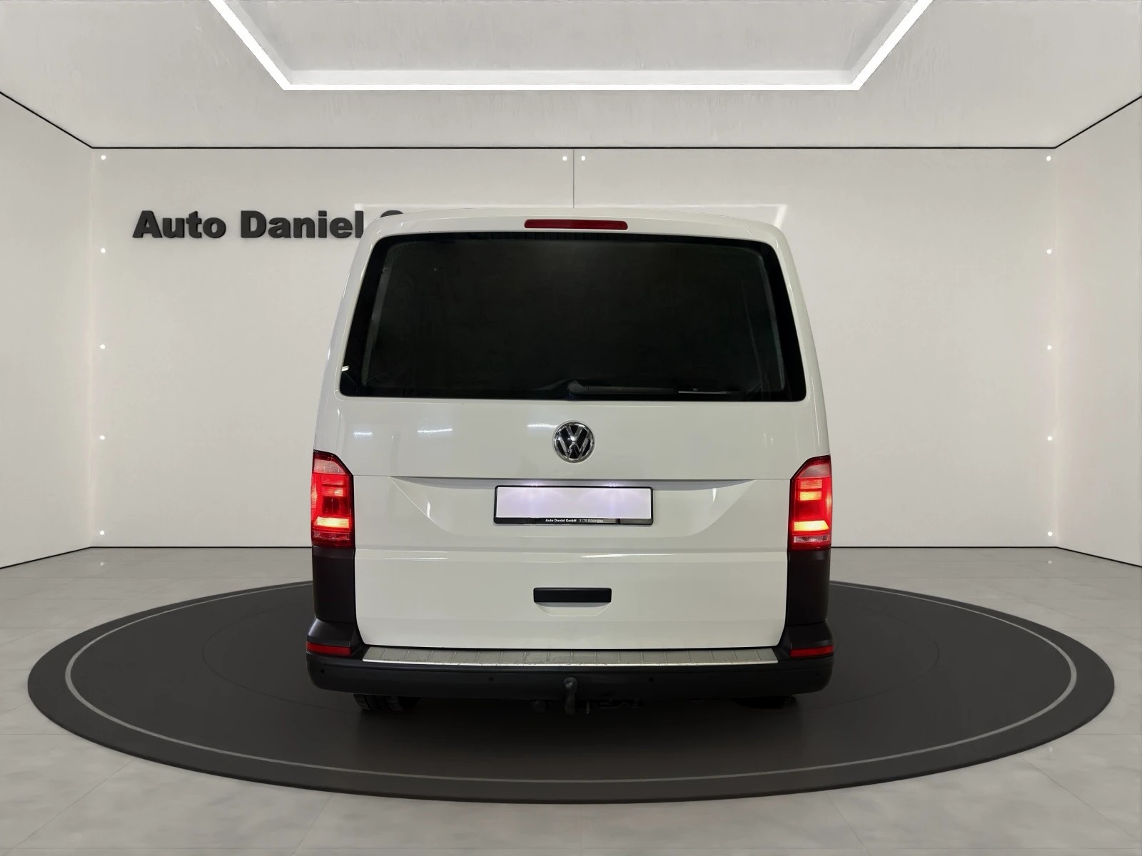 VW T6 2.0 TDI 4Motion Lang Version ( Mit AHK / Sortimo Regale )-image-5