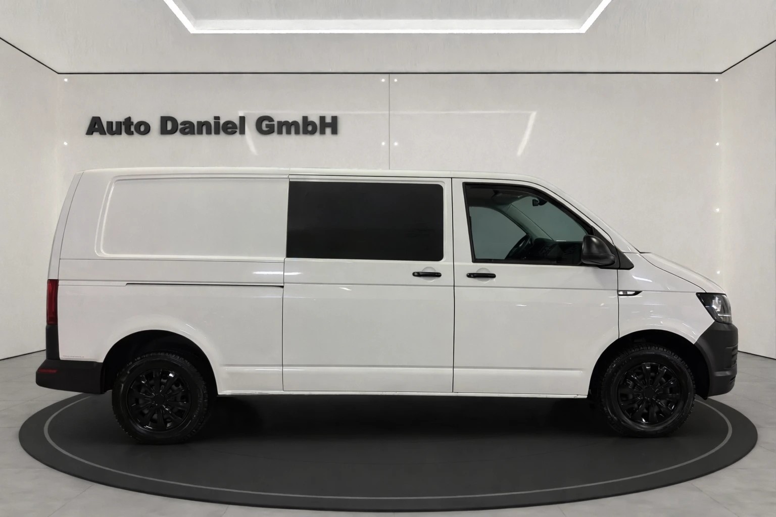 VW T6 2.0 TDI 4Motion Lang Version ( Mit AHK / Sortimo Regale )-image-3