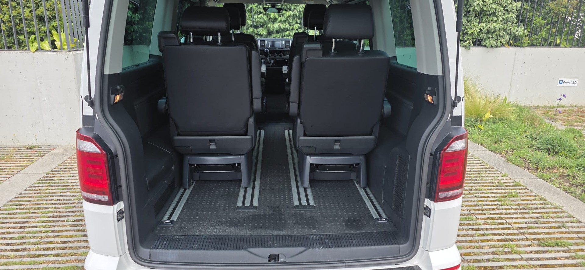 VW 2.0 TDI 204 CL Ed. 30 DSG 4m-image-5