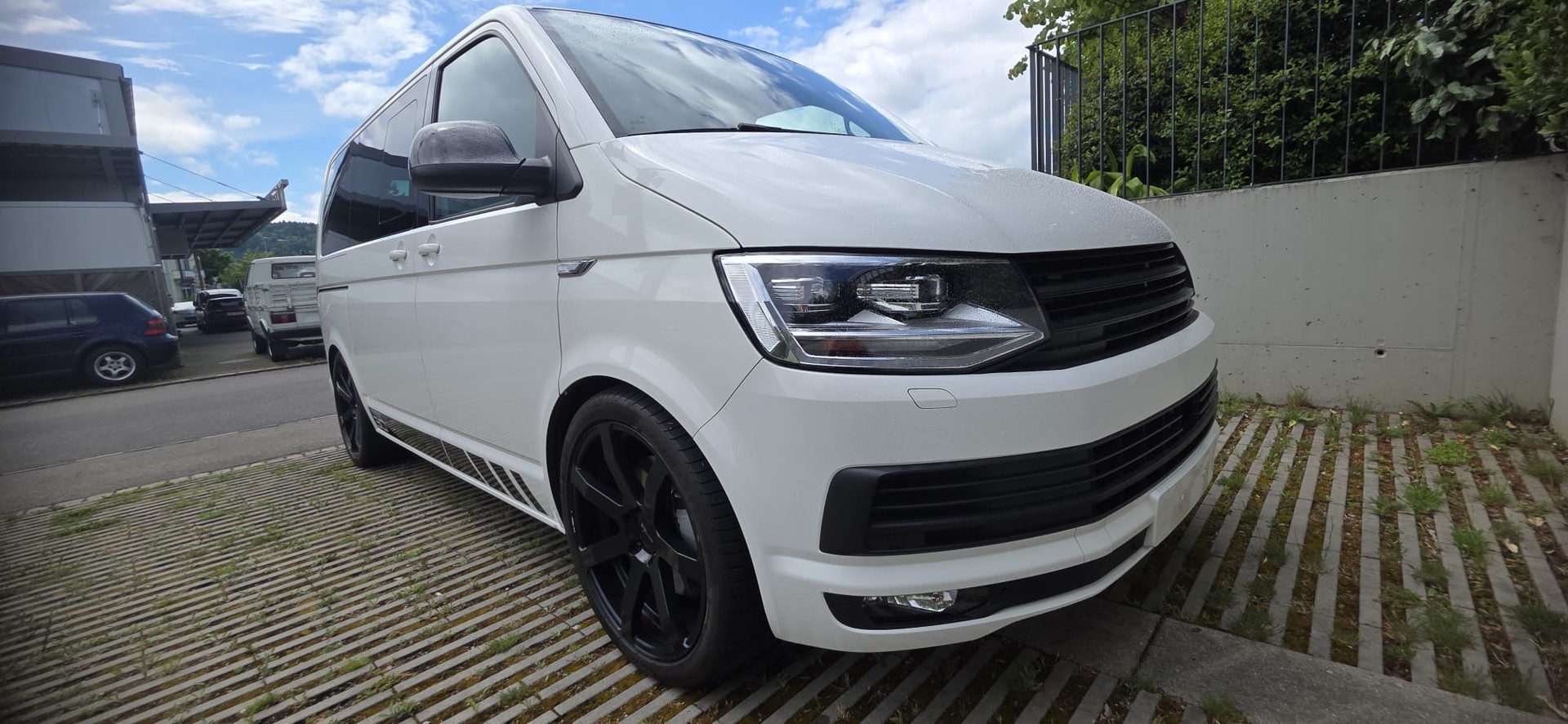 VW 2.0 TDI 204 CL Ed. 30 DSG 4m-image-1
