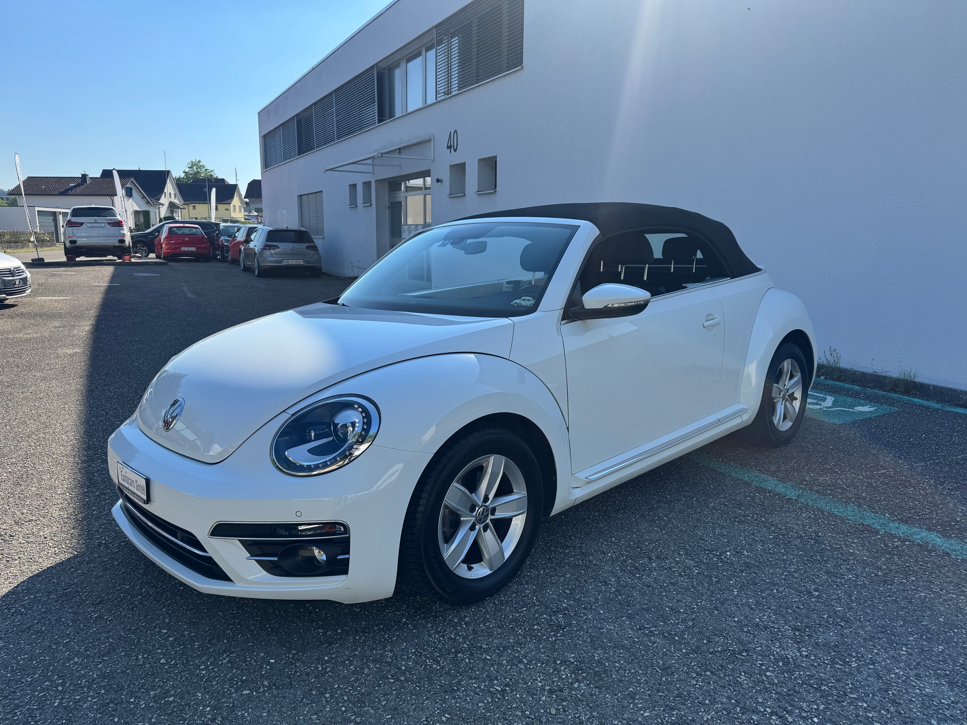 VW Beetle Cabriolet 1.2 TSI BMT-image-1