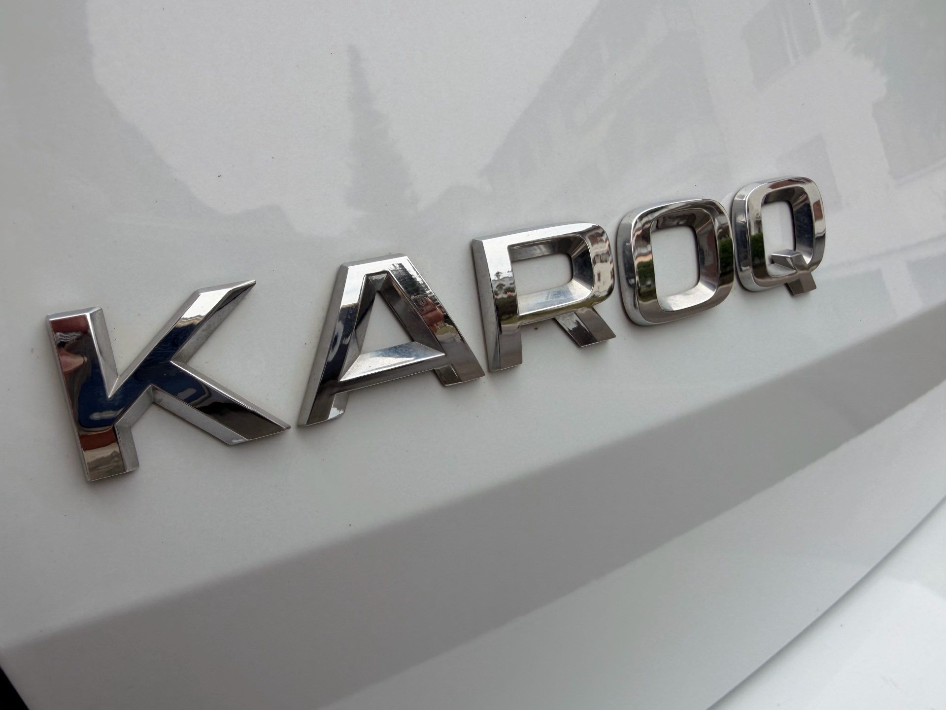 SKODA Karoq Selection *** ACC & RÜCKFAHRKAMERA ***-image-29