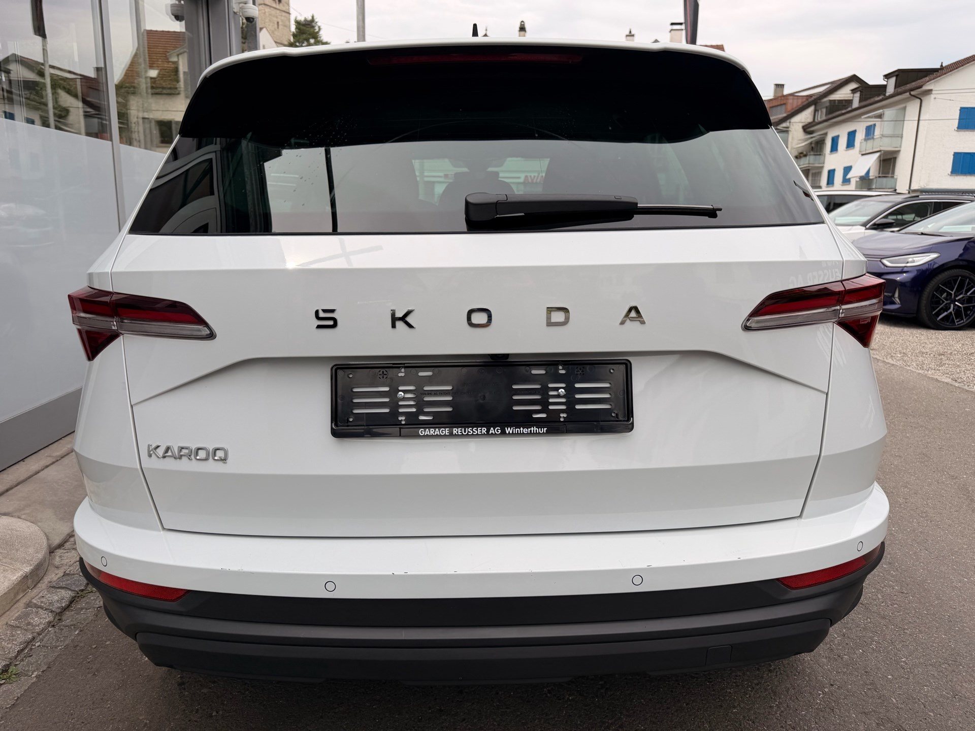 SKODA Karoq Selection *** ACC & RÜCKFAHRKAMERA ***-image-4