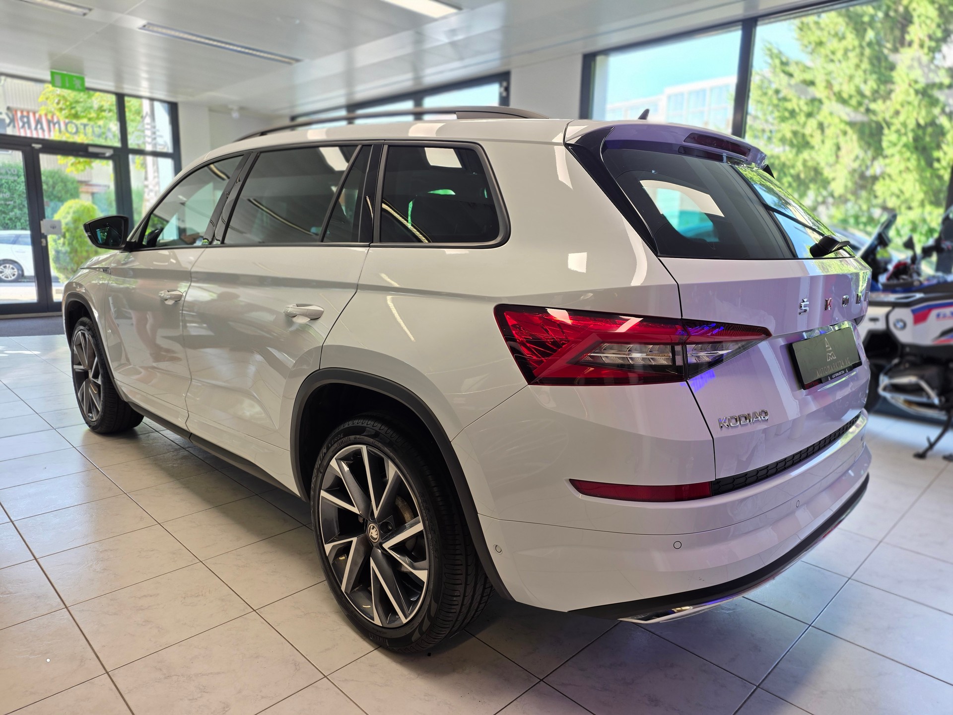 SKODA Kodiaq 2.0 TSI Sportline DSG-image-13
