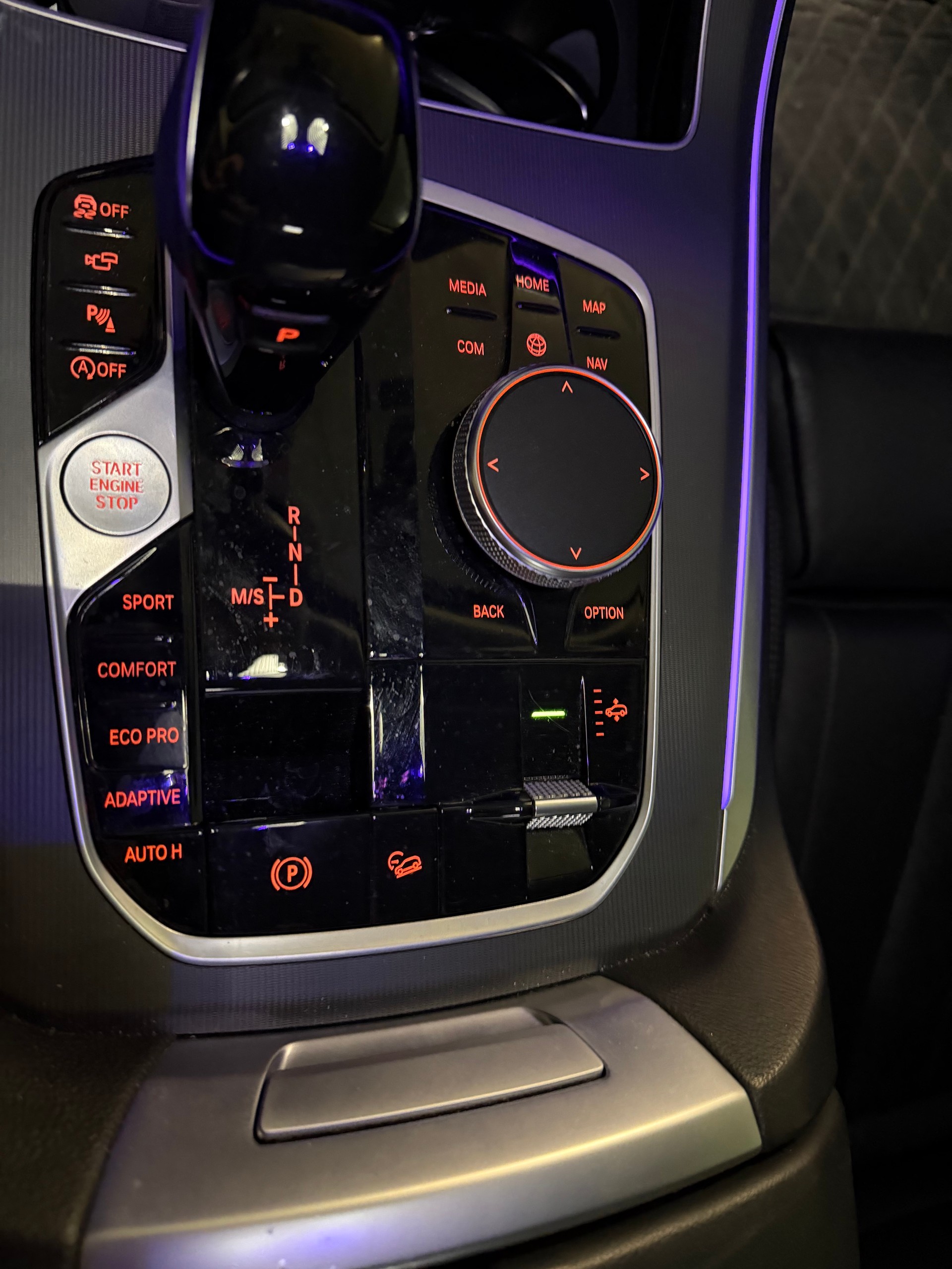 BMW 30d xDrive-image-5