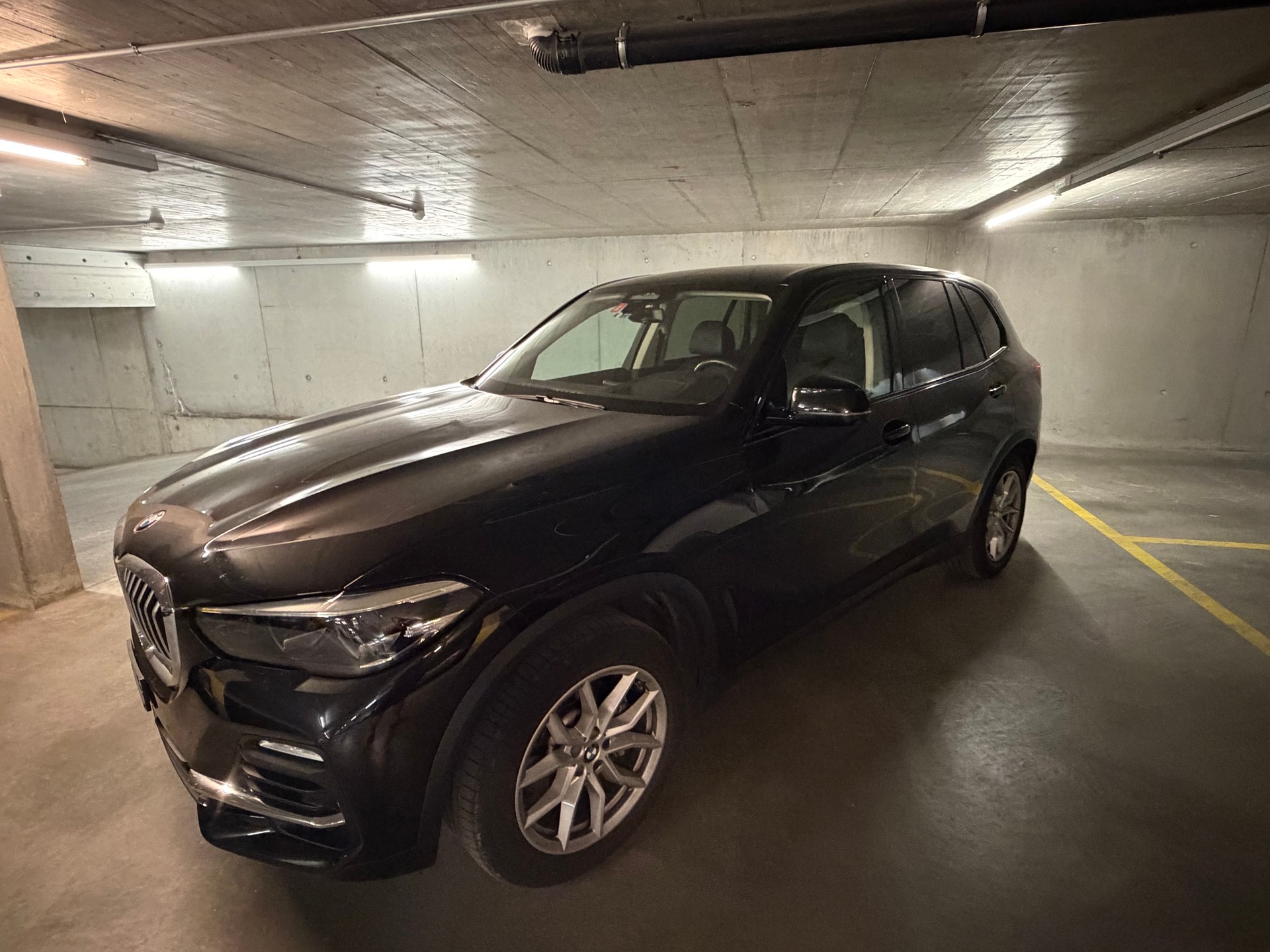 BMW 30d xDrive-image-1