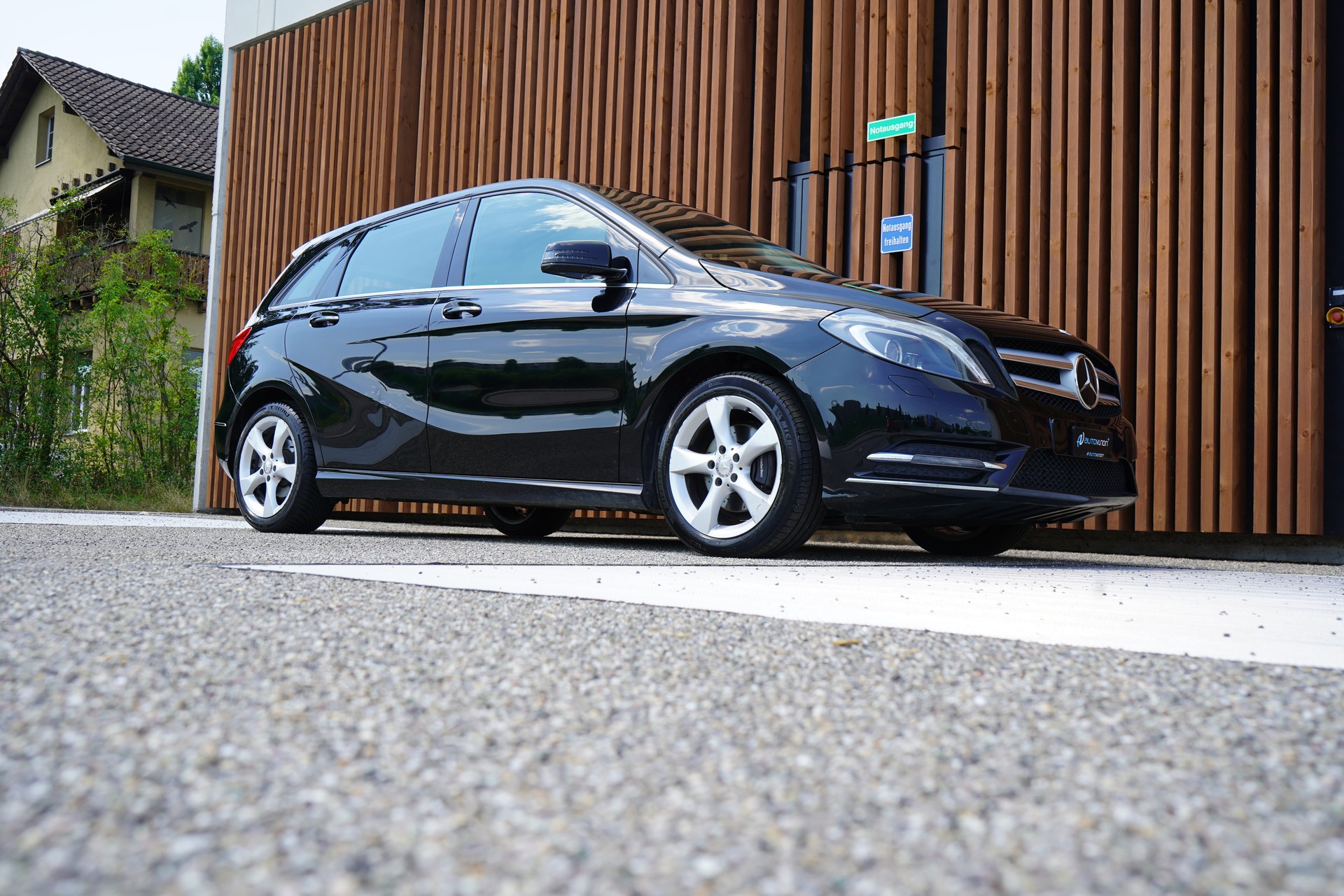 MERCEDES-BENZ B 200 CDI 7G-DCT SPORT l 136 PS-image-9