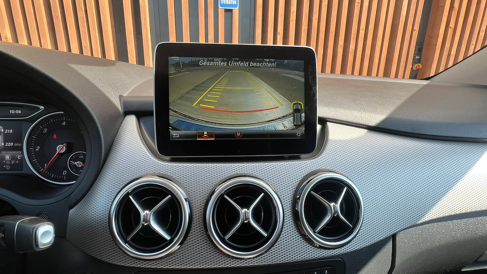 MERCEDES-BENZ B 200 CDI 7G-DCT SPORT l 136 PS-image-20