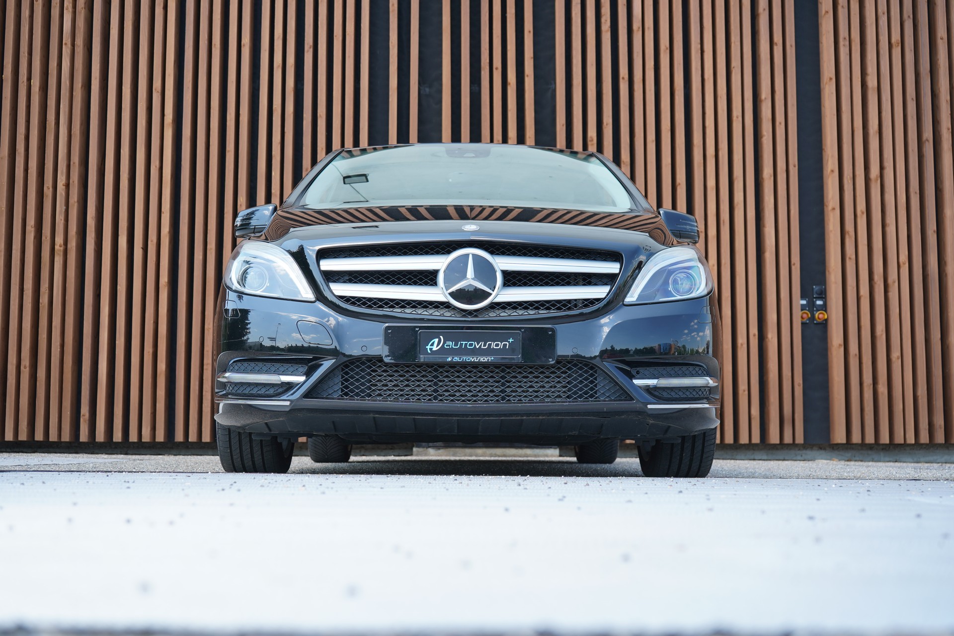 MERCEDES-BENZ B 200 CDI 7G-DCT SPORT l 136 PS-image-12