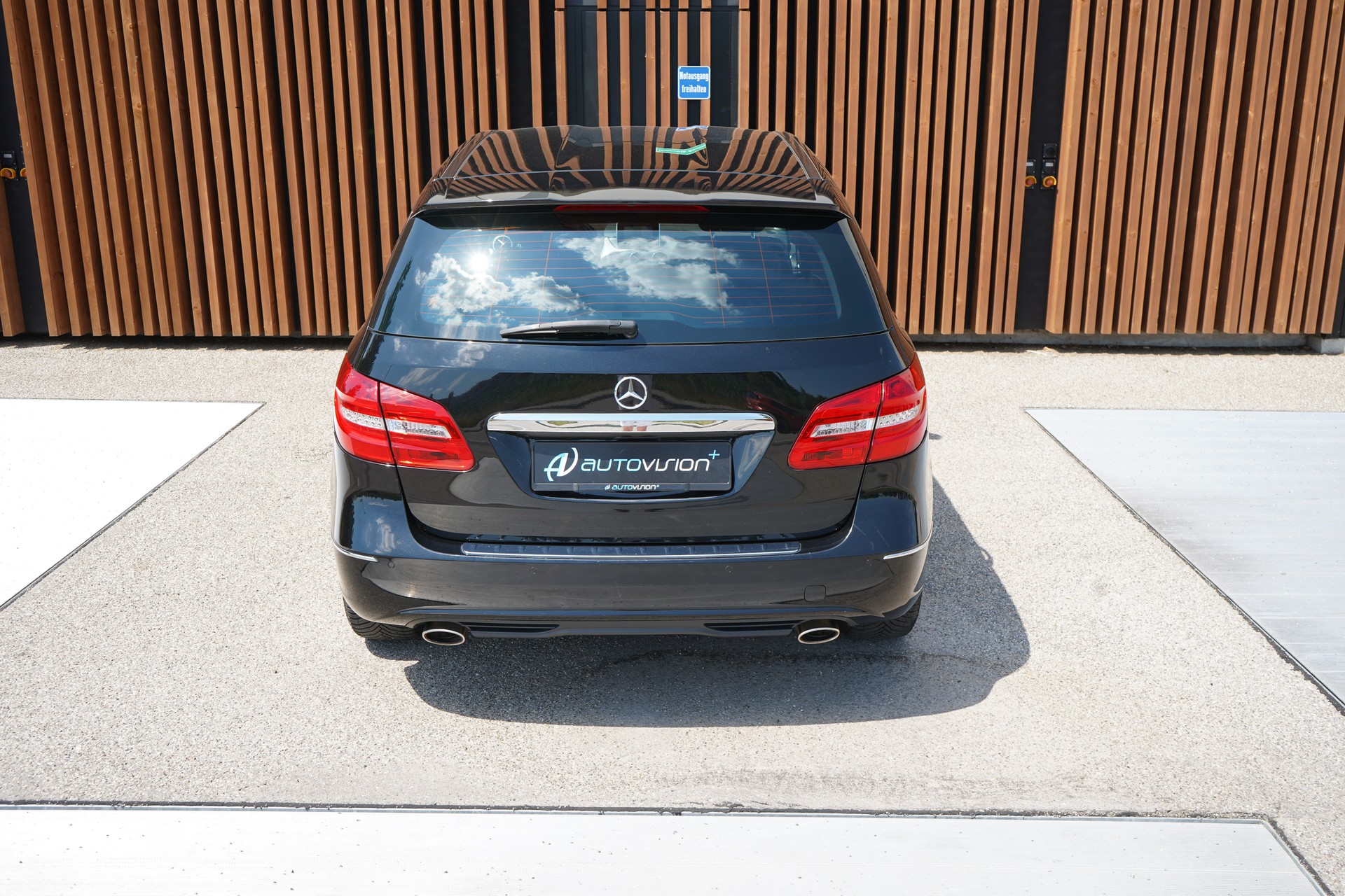 MERCEDES-BENZ B 200 CDI 7G-DCT SPORT l 136 PS-image-13