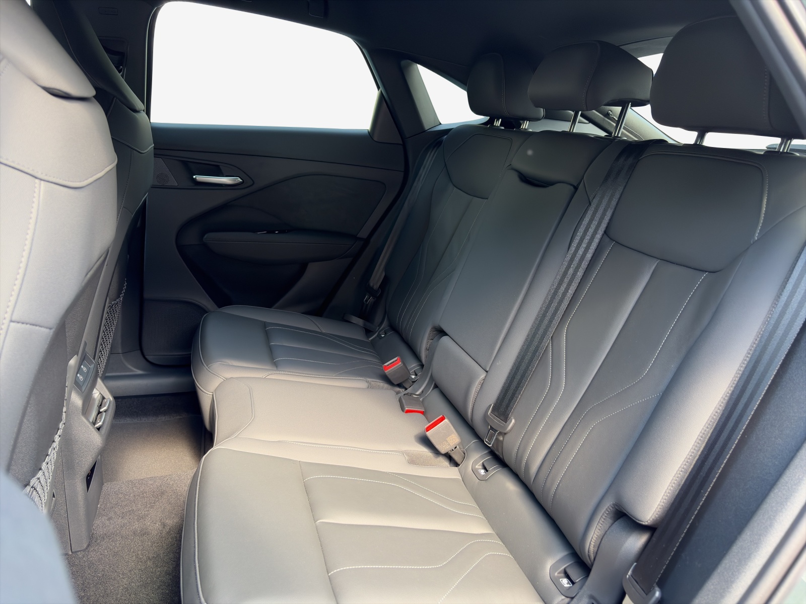 AUDI Q3 Sportback TFSI quattro 195 kW S tronic-image-11