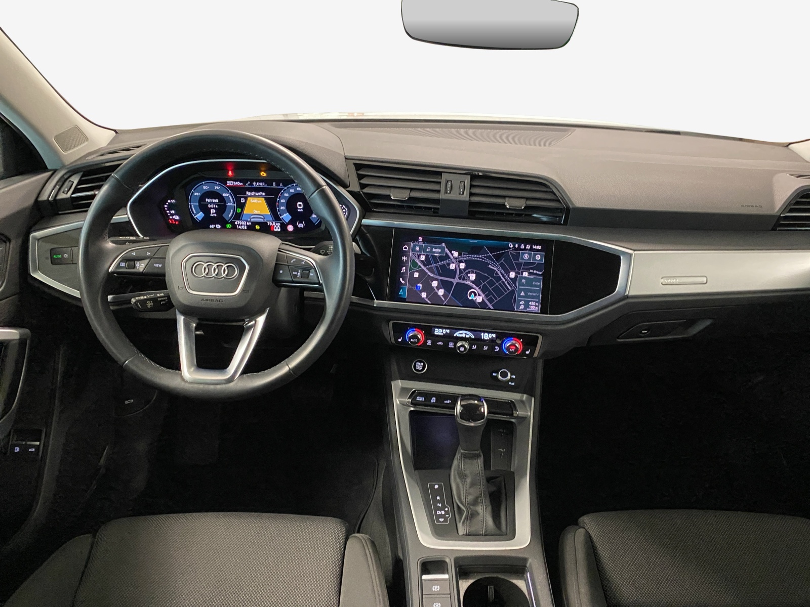 AUDI Q3 Sportback 45 TFSI e Attraction S-tronic-image-9