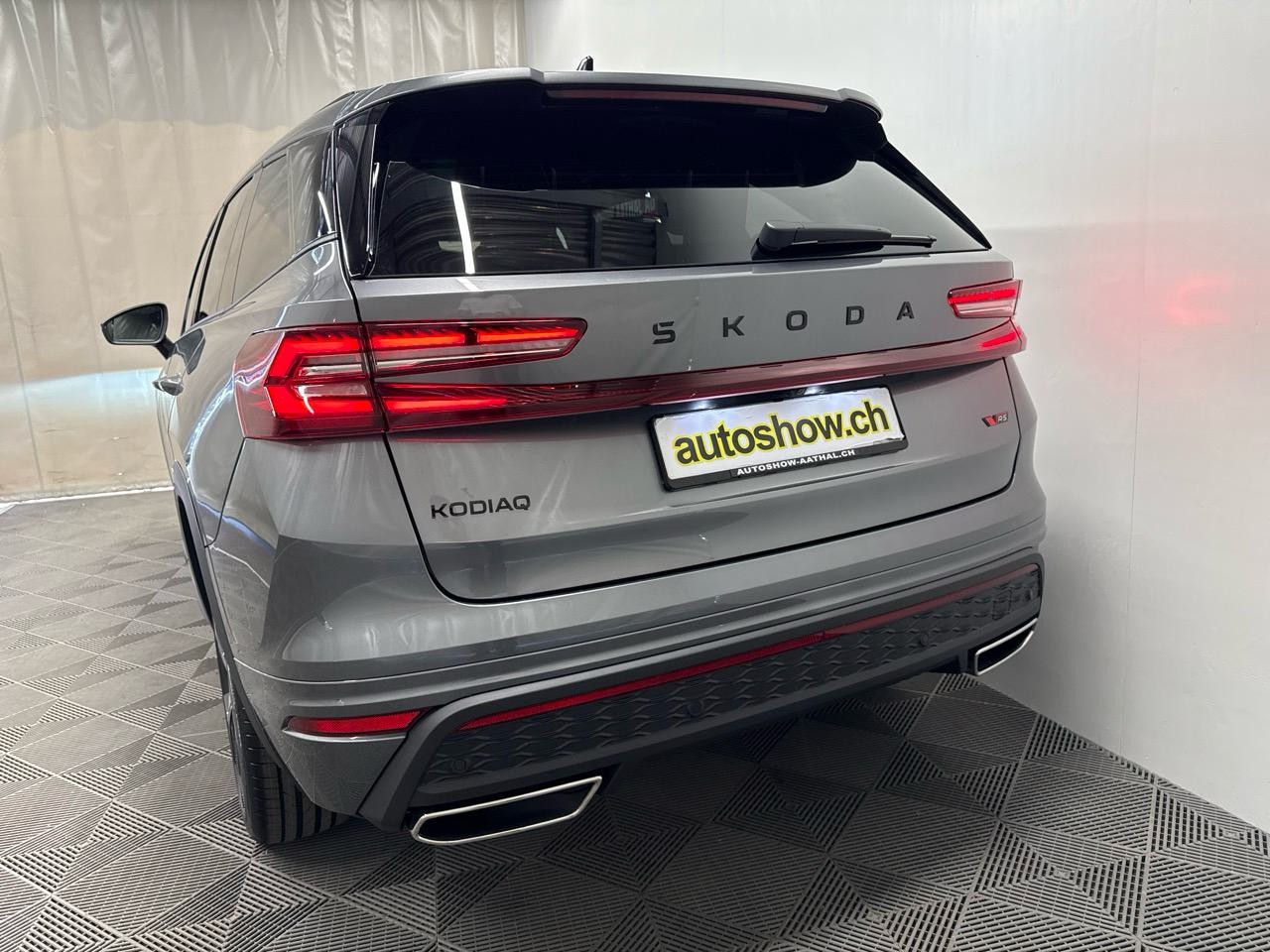 SKODA Kodiaq 2.0 TSI RS 4x4-image-16