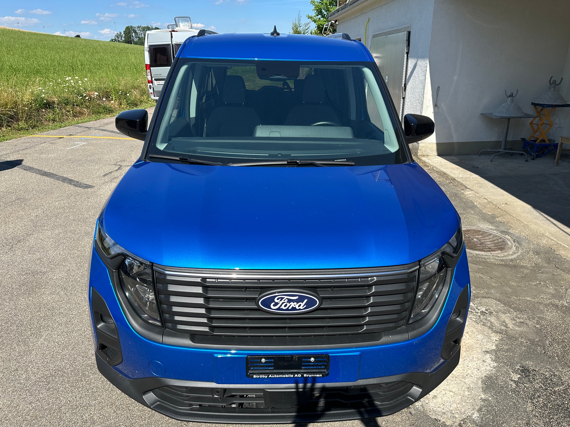FORD Tourneo Courier 1.0 EcoBoost Titanium Automat-image-1