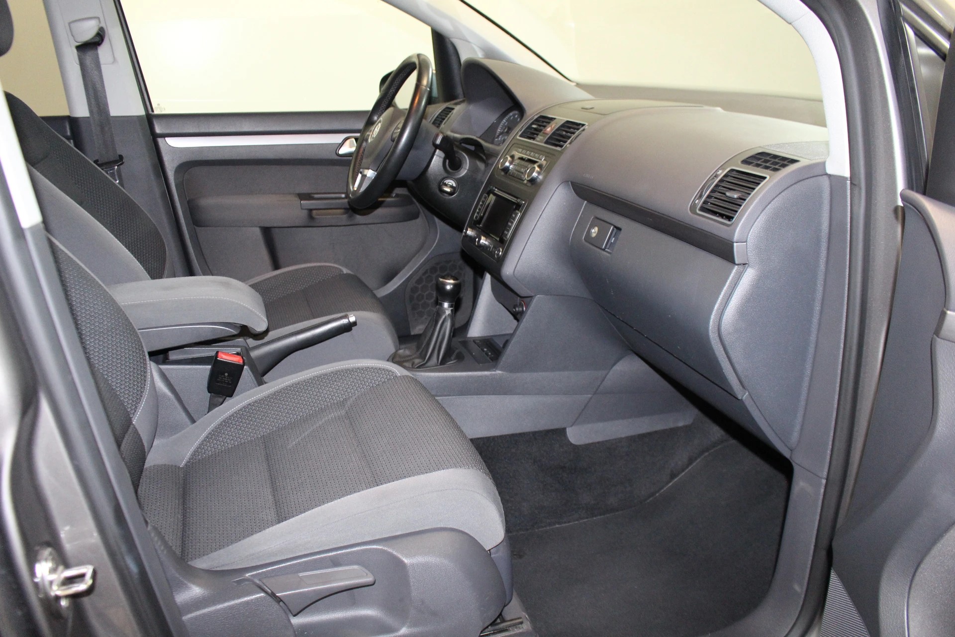 VW Touran 1.4 TSI 140 Comfortline-image-11
