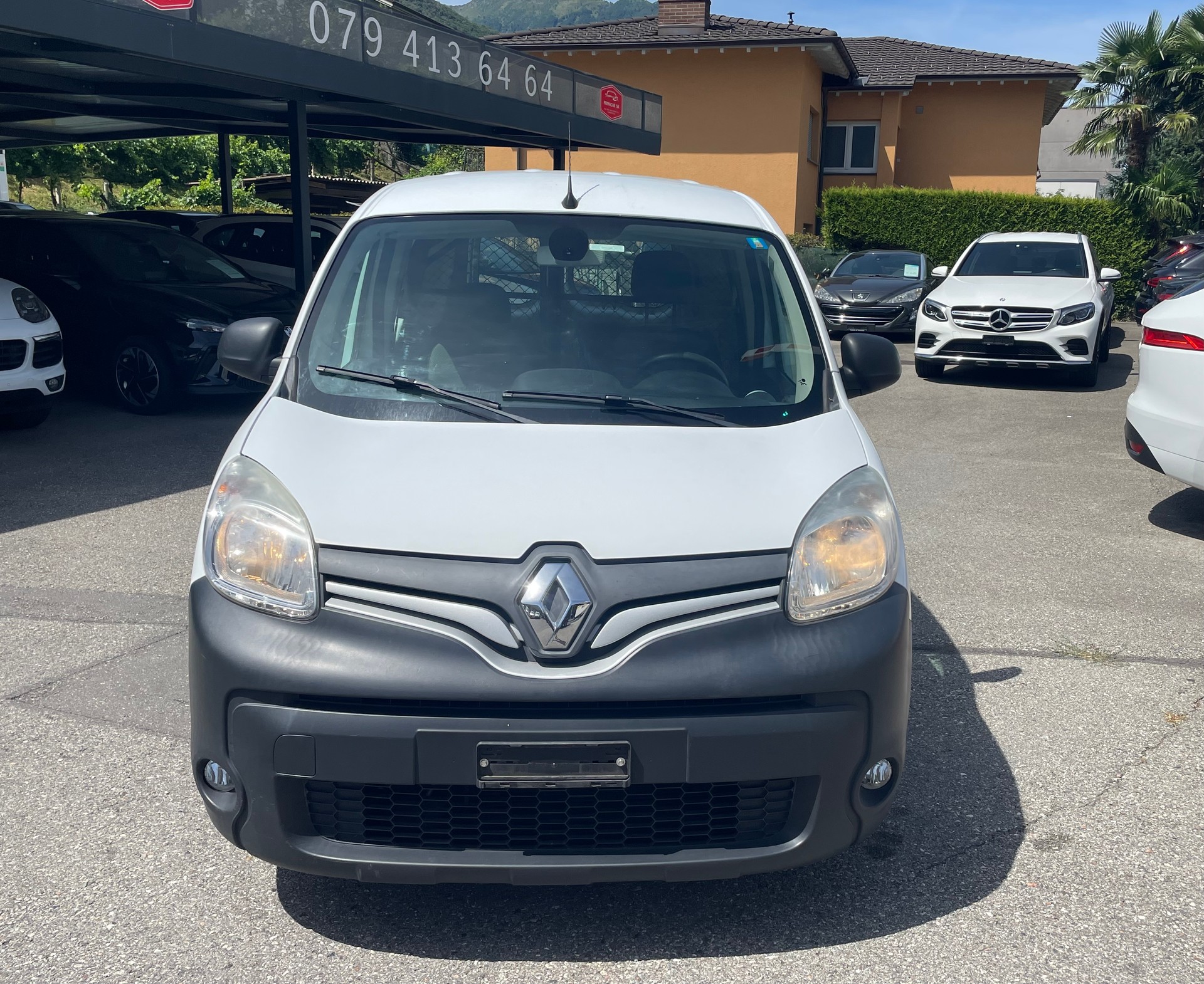RENAULT Kangoo Maxi dCi 90 ENERGY Access 2 Pl./2 pl.-image-0