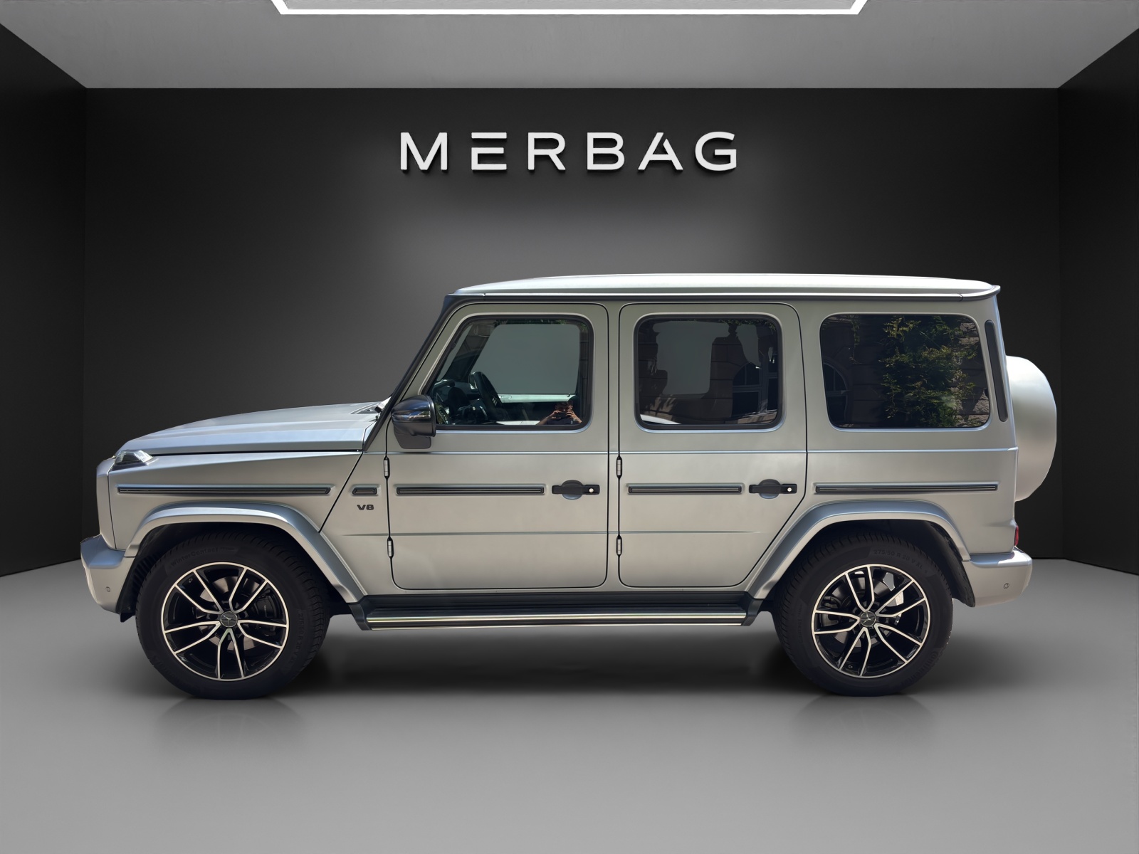 MERCEDES-BENZ G 500 AMG Line 9G-Tronic-image-3