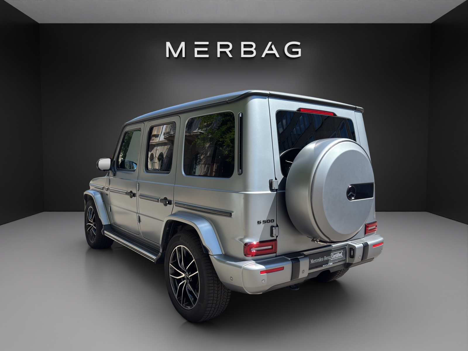 MERCEDES-BENZ G 500 AMG Line 9G-Tronic-image-5