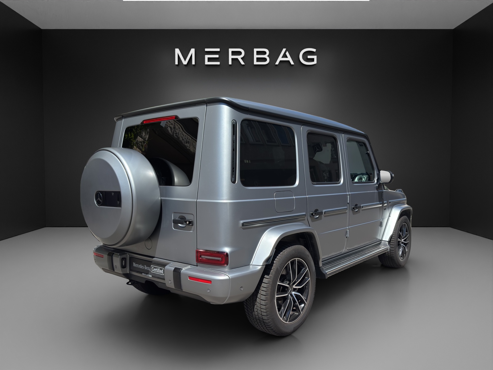MERCEDES-BENZ G 500 AMG Line 9G-Tronic-image-7