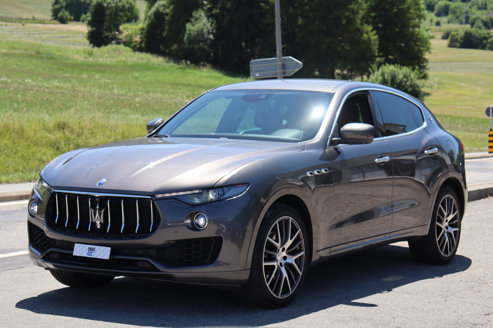 MASERATI Levante D 3.0 V6 Automatica • CH • Expertise • Garantie-image-3