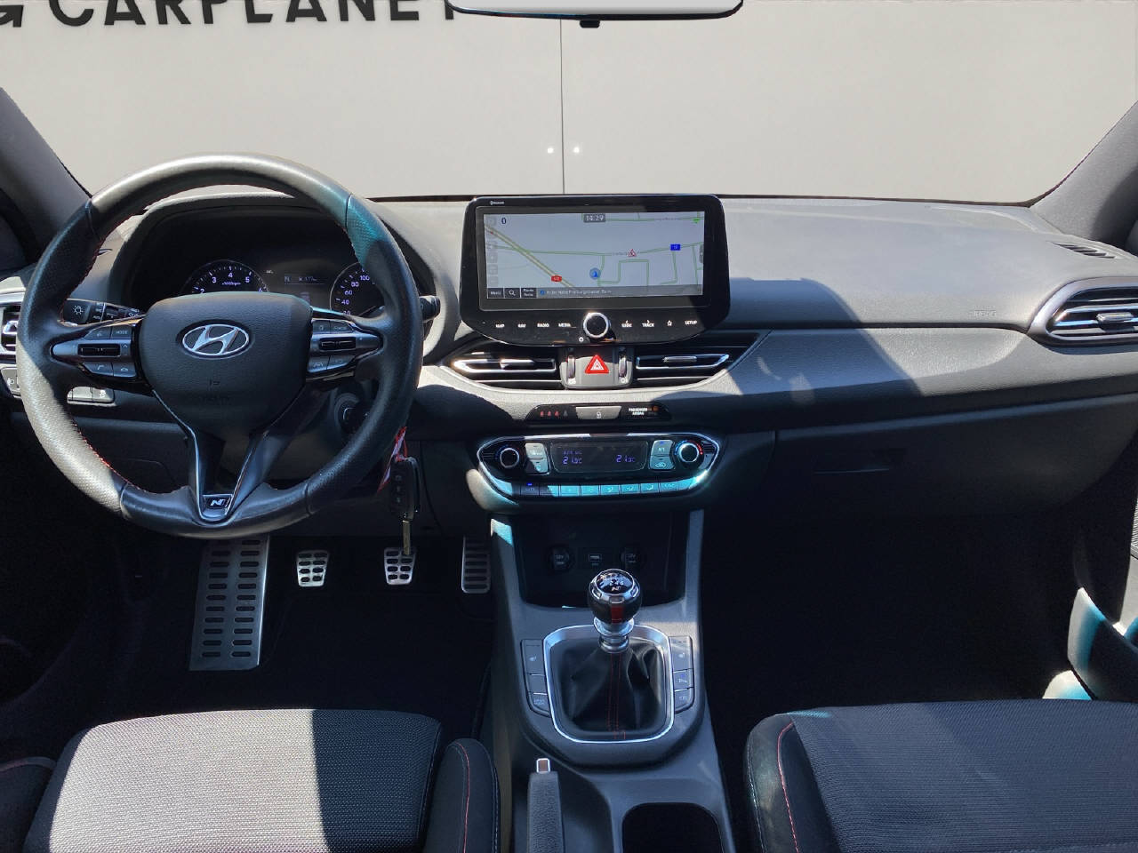 HYUNDAI i30 Fastback 1.5 T-GDi N-Line-image-10