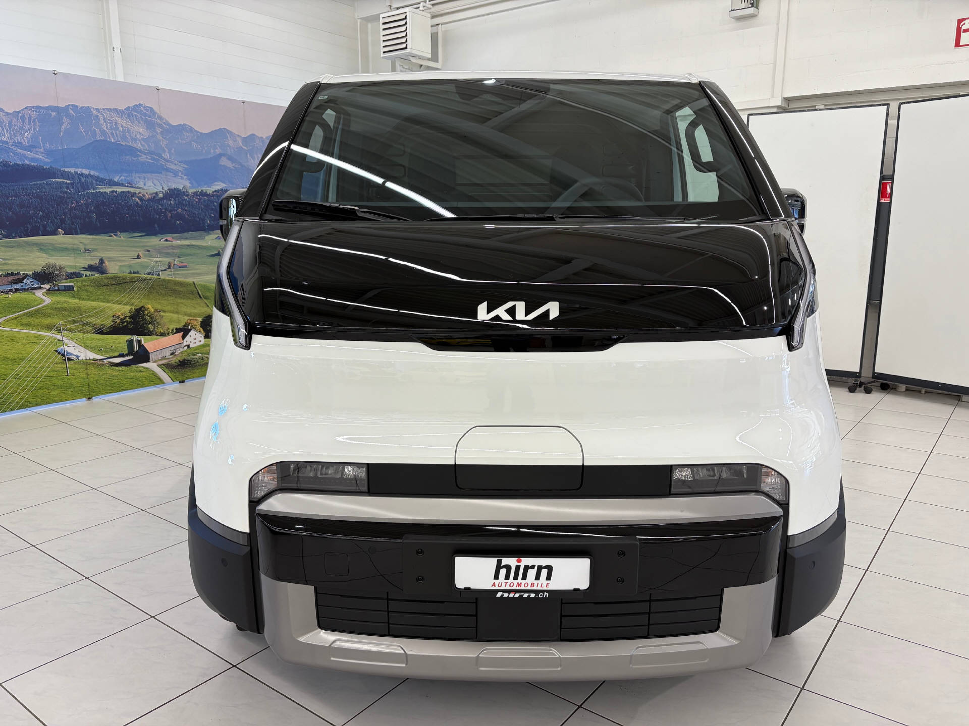 KIA PV5 Cargo 71.2 kWh Plus-image-1