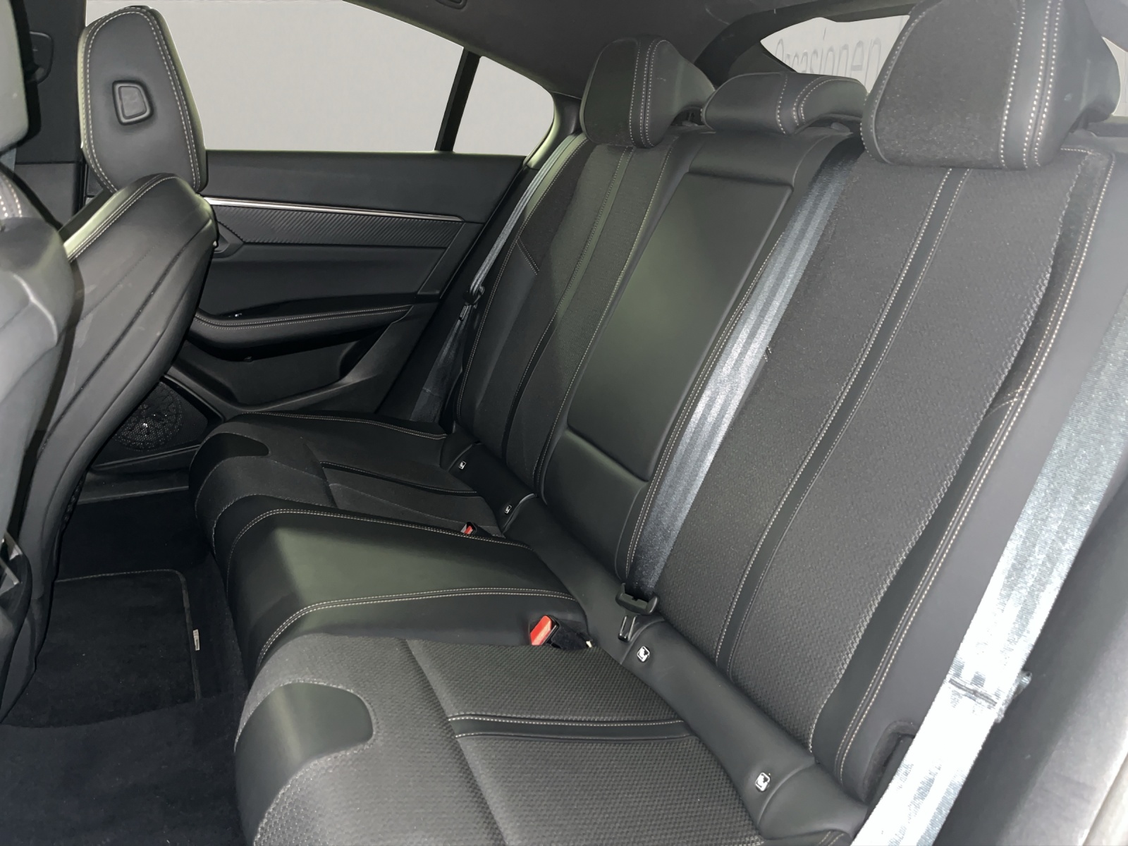 PEUGEOT 508 1.5 BlueHDi Allure-image-14