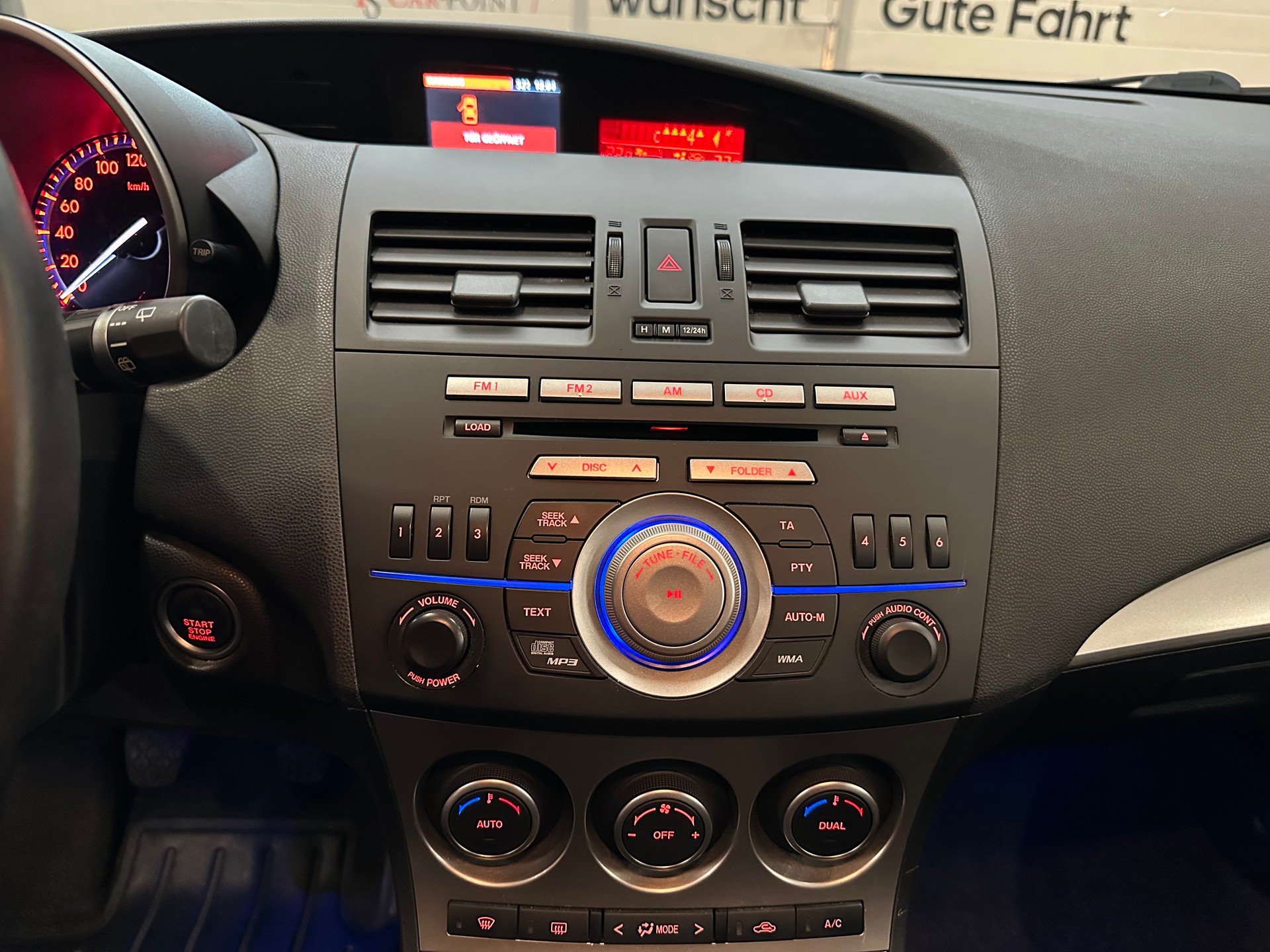 MAZDA 3 2.0 16V DISI Sport-image-12
