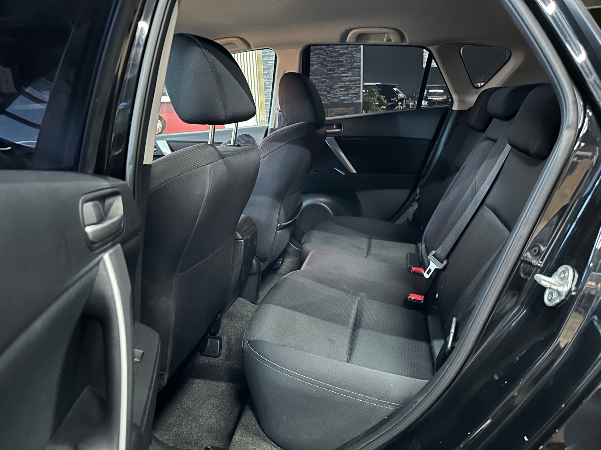 MAZDA 3 2.0 16V DISI Sport-image-17