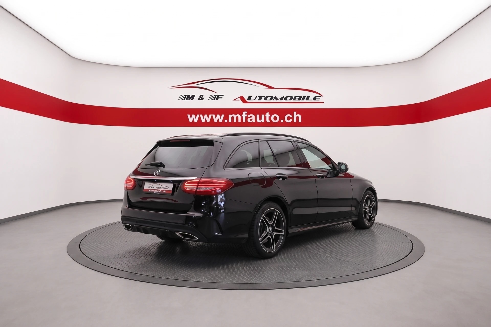 MERCEDES-BENZ C 200 AMG Line 4matic Kombi CH FAHRZEUG-image-3