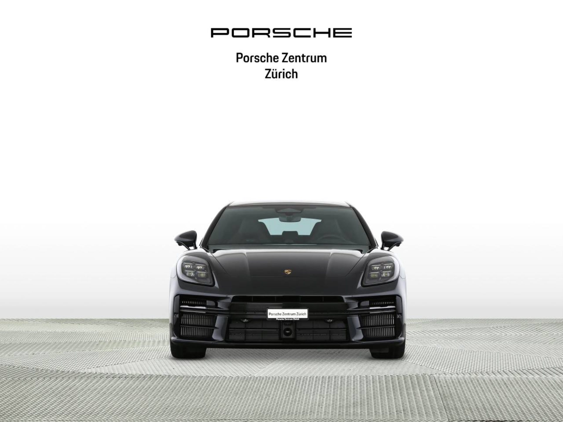 PORSCHE Panamera GTS-image-5