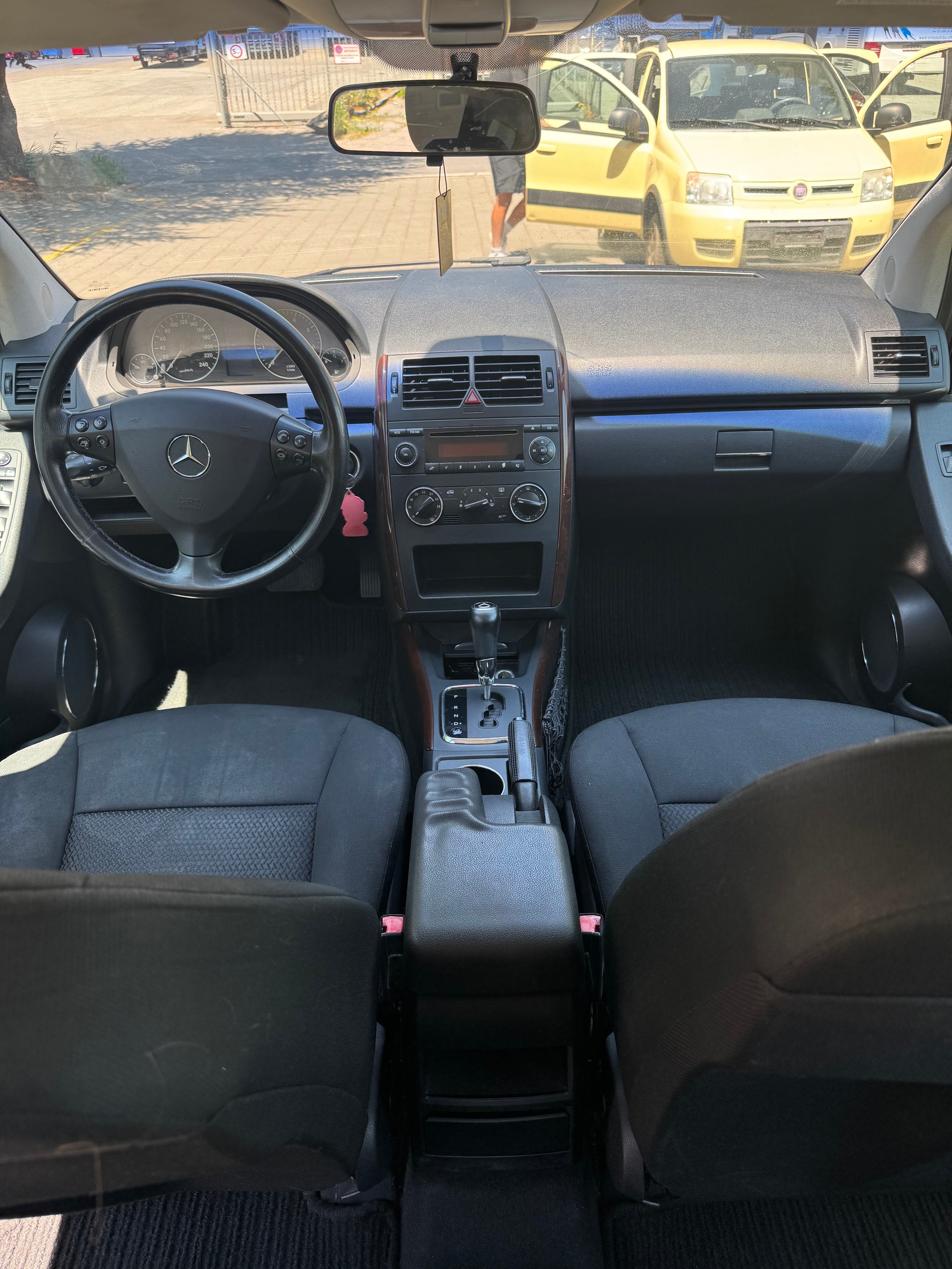 MERCEDES-BENZ A 170-image-5