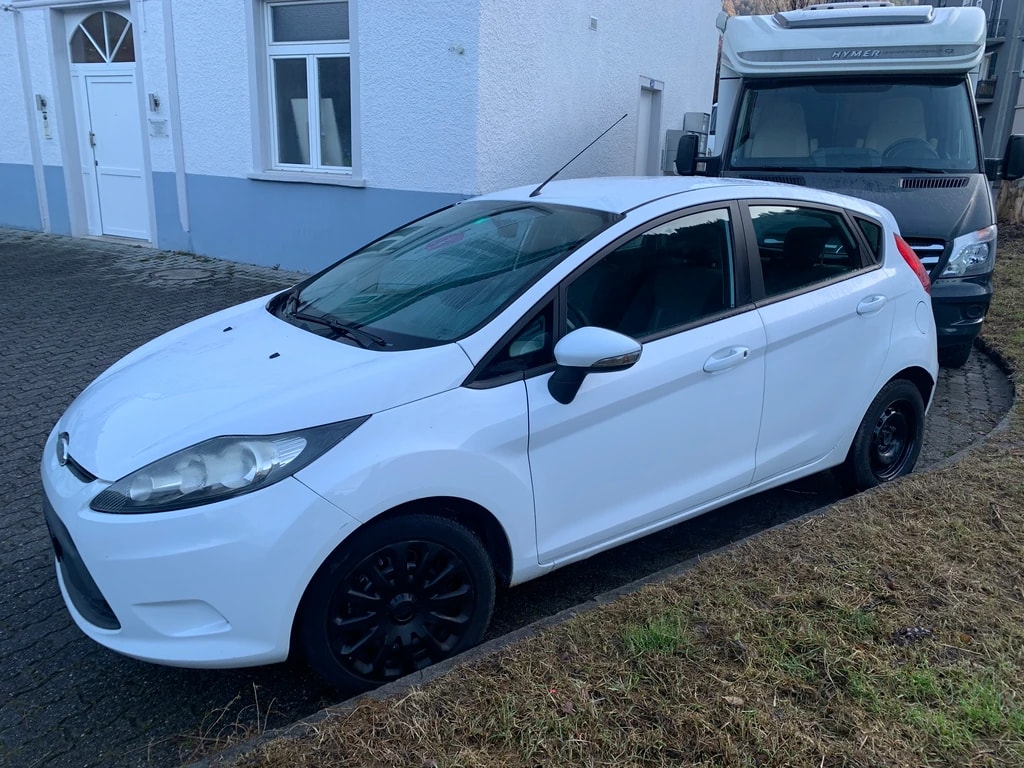 FORD Fiesta 1.25 16V Trend-image-2