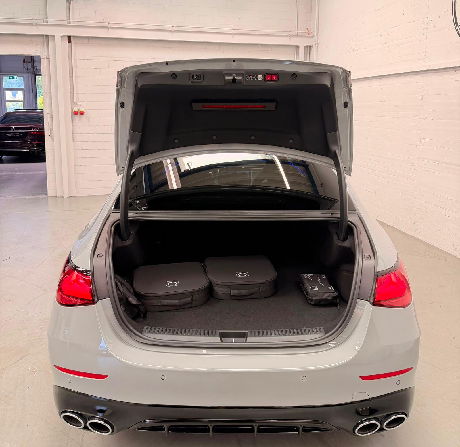 MERCEDES-BENZ E 53 AMG Hybrid Limited Grey&Black Performance 4Matic+ 9G-Tronic 4Jahre Werksgarantie&Gratisservice-image-7