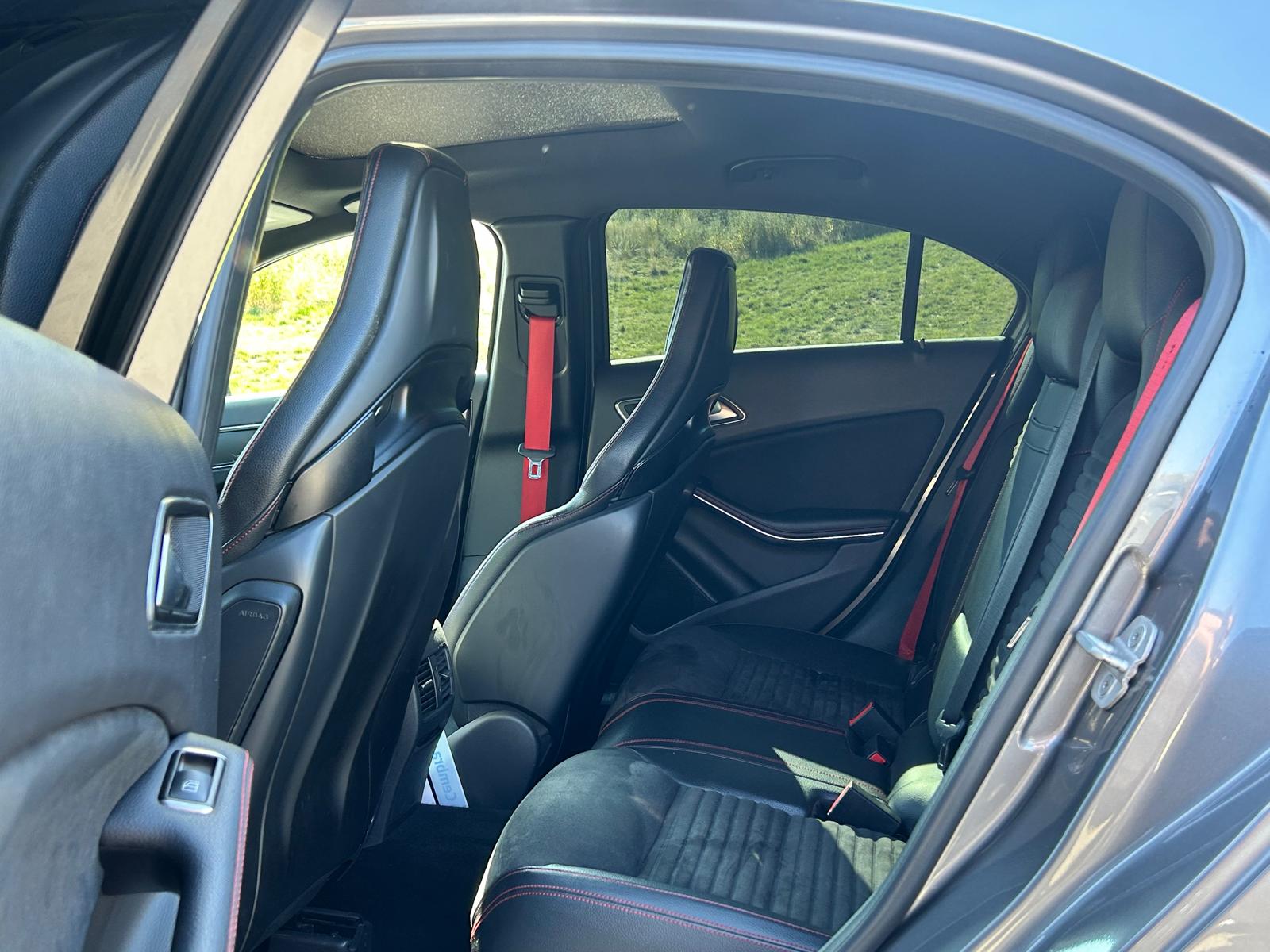 MERCEDES-BENZ A 45 AMG 4Matic Speedshift 7G-DCT-image-14