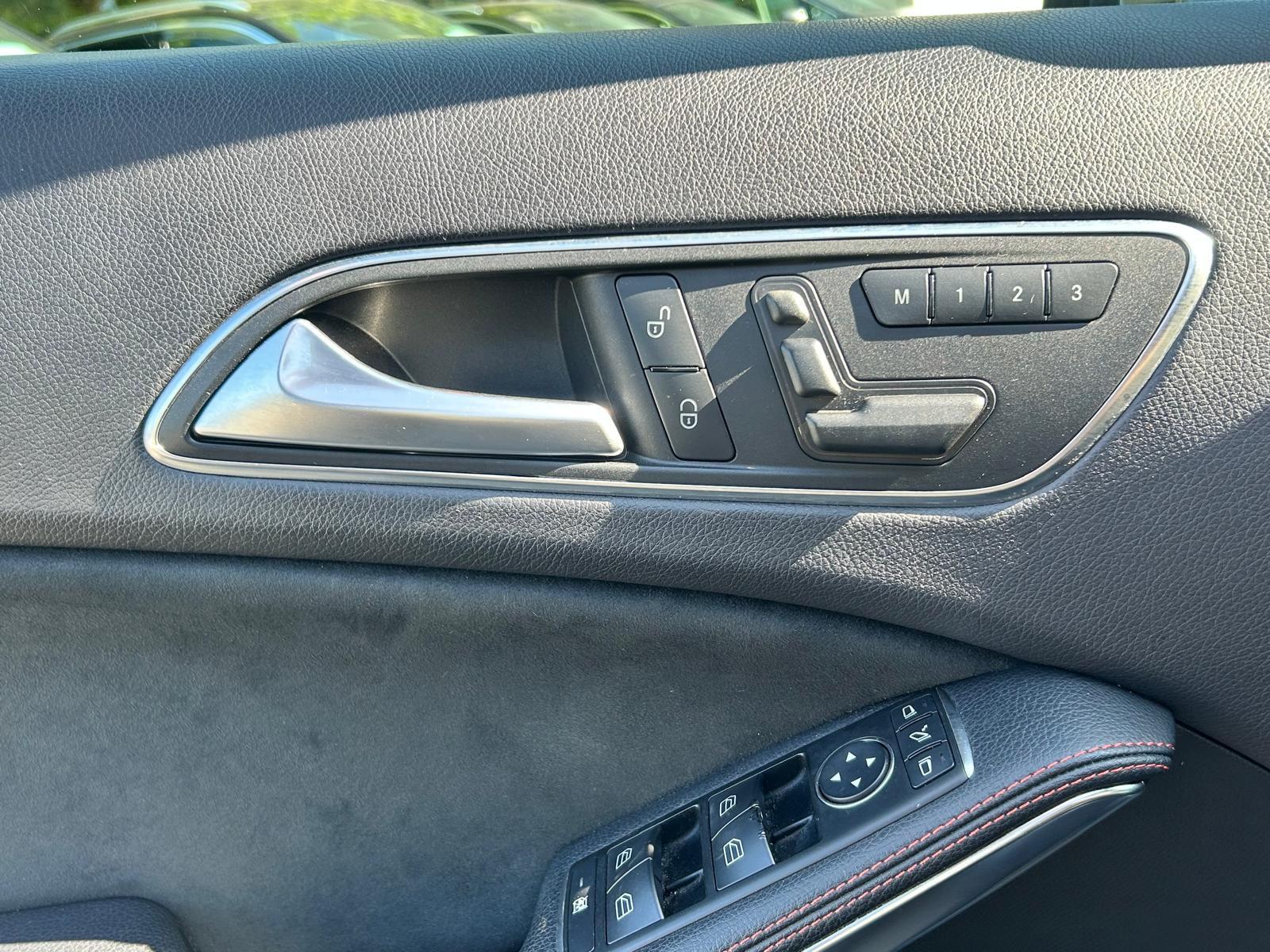 MERCEDES-BENZ A 45 AMG 4Matic Speedshift 7G-DCT-image-9